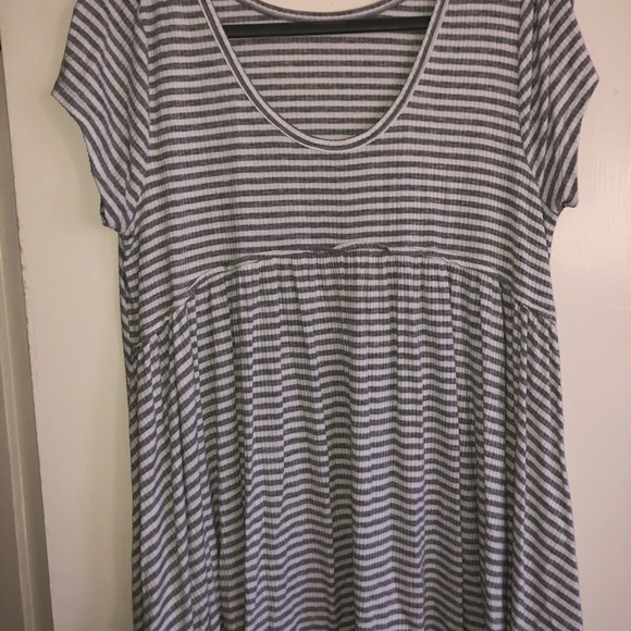 Shirt sleeve babydoll shirt - Picture 2 of 3